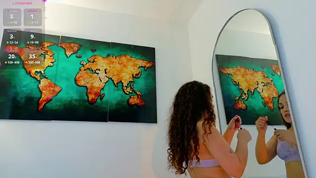 Snapshot of R3d_Moonss__ chatting on February 2026 06:26:01 PM R3d Moonss online show from February 2026 06:26:01 PM