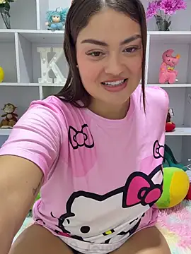 Itskari  online show from November 2025 02:32:01 AM