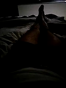 female hunterr online show from November 2025 06:52:02 PM