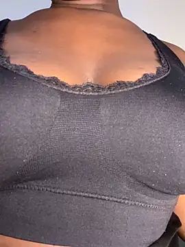 RozaDenise online show from November 2025 04:46:02 AM