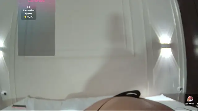 Marnie Gray online show from November 2025 01:22:01 PM