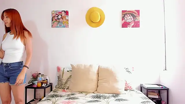 julialex  online show from November 2025 06:39:01 PM