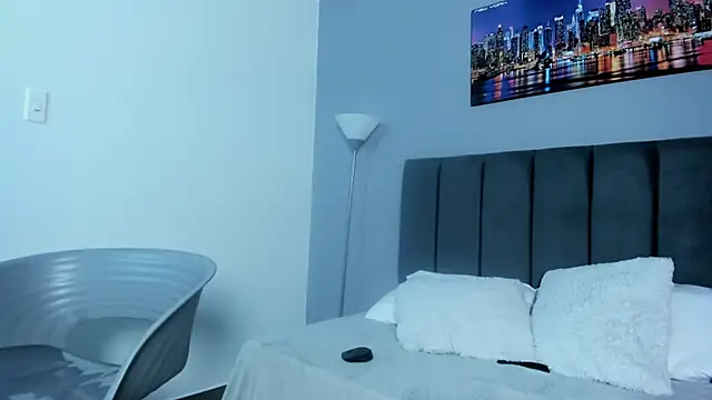 samantaortega   online show from November 2025 12:32:01 AM