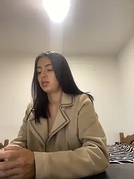 NatySensuaal online show from November 2025 03:05:01 AM