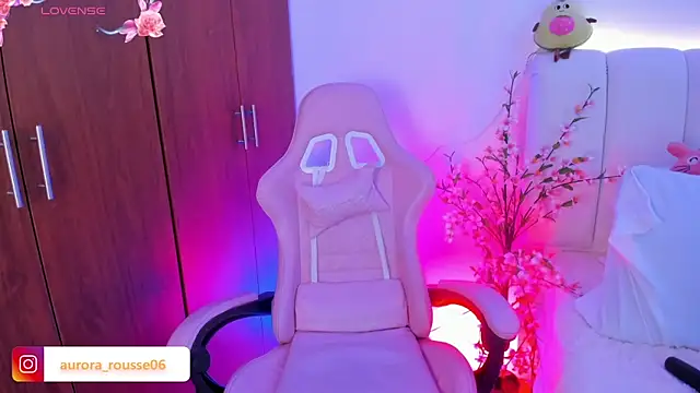 Snapshot of aurora_rousse chatting on February 2026 04:53:02 AM aurora rousse online show from February 2026 04:53:02 AM