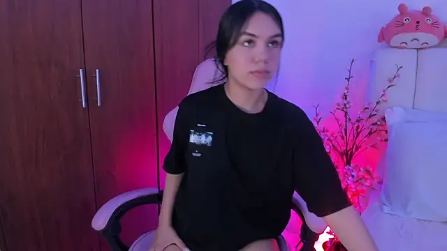 Snapshot of aurora_rousse chatting on February 2026 09:00:02 PM aurora rousse online show from February 2026 09:00:02 PM