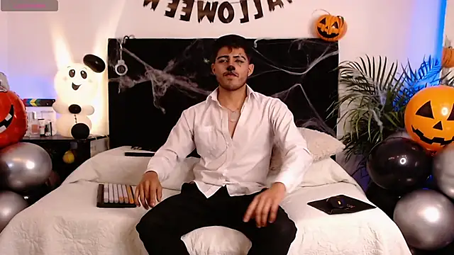 jaiden thoner online show from October 2025 04:13:02 AM