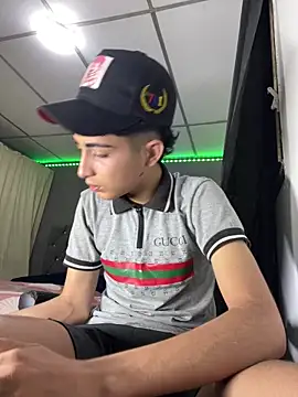 MathieuAGT online show from November 2025 11:25:01 PM