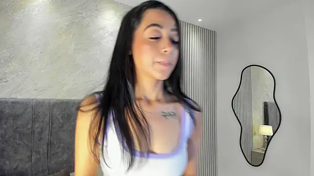 tammygreyyx online show from November 2025 02:33:01 AM