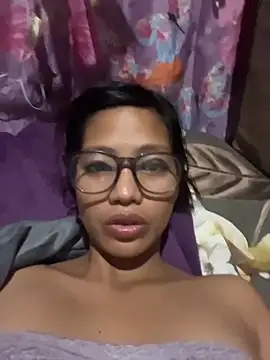 hottiebabe23 online show from November 2025 12:46:02 AM