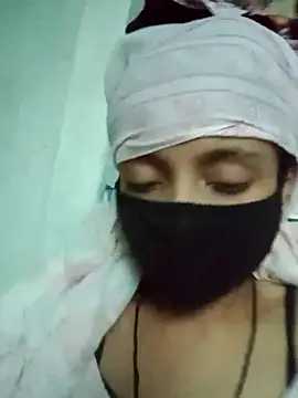 Quenn-Jiya752 online show from December 2025 11:15:01 AM