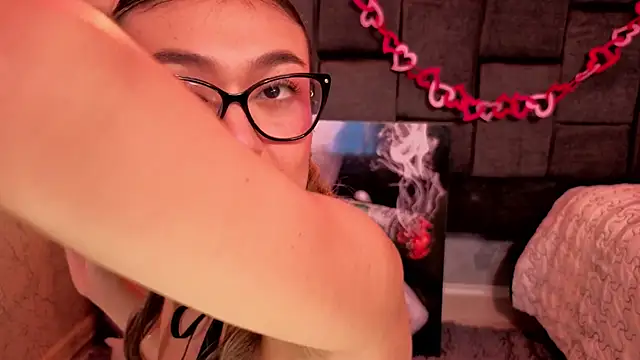 Im-Lola online show from February 2026 08:38:02 PM