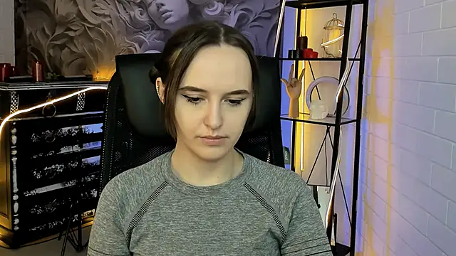 IreneBailey online show from November 2025 09:08:02 AM