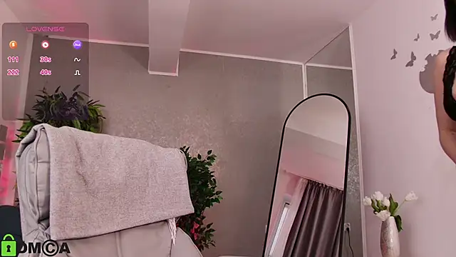 SidneyPuff online show from April 2026 05:19:02 AM