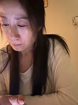 aniani11 online show from April 2026 12:24:01 PM