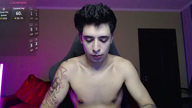 Yofukashii online show from November 2025 10:43:02 PM