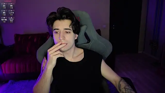 Yofukashii online show from March 2026 06:12:02 PM