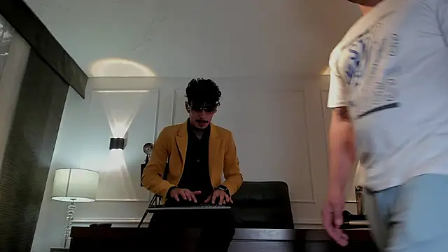 boysonfiree online show from December 2025 11:48:01 AM