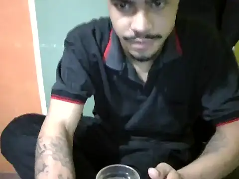 Joao BRL online show from November 2025 10:07:02 PM