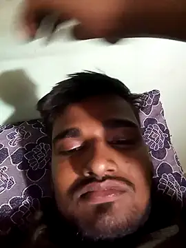 GleefulAkashyyy online show from December 2025 04:18:02 AM