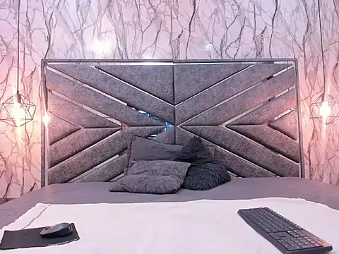 DIRTY MIIA  online show from December 2025 11:40:02 AM