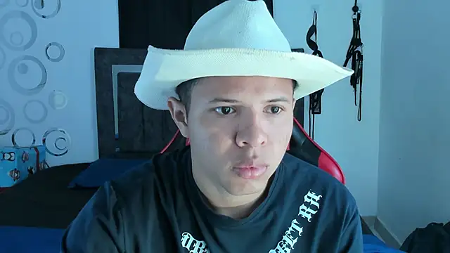 Steven19 LatinBoy online show from January 2026 11:36:02 AM