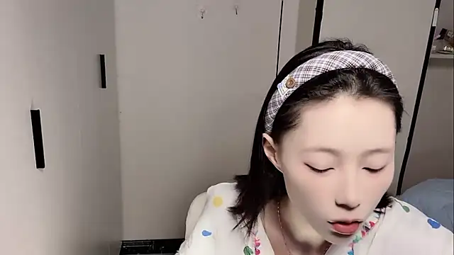 yuyu-33 online show from February 2026 01:15:02 AM