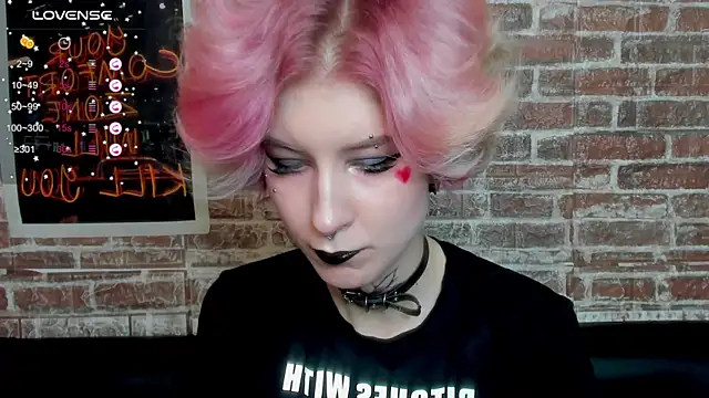 Angel Julles online show from June 2026 03:53:02 AM