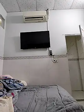 Liveryta online show from November 2025 01:19:01 AM