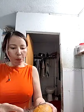 Liveryta online show from November 2025 01:01:01 PM