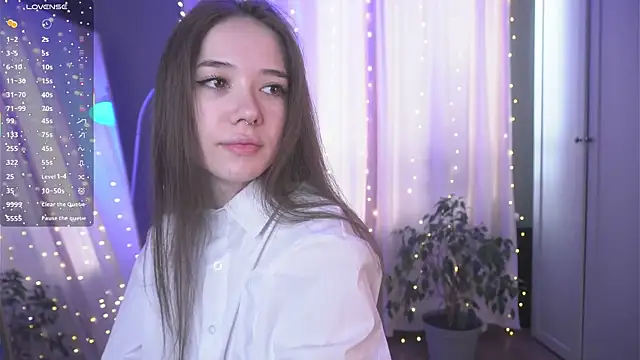 tinyanie online show from January 2026 06:17:02 AM