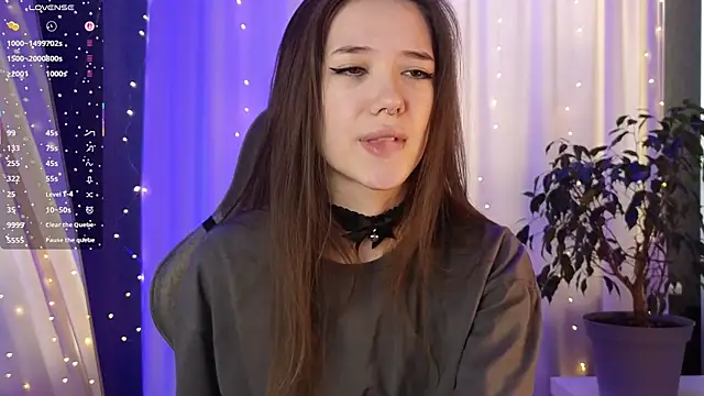 tinyanie online show from January 2026 06:07:02 AM