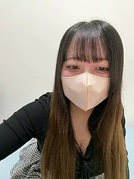 Snapshot of emiri_da_nyan chatting on May 2026 05:25:01 AM emiri da nyan online show from May 2026 05:25:01 AM