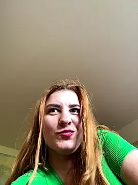 MOLO-ko online show from October 2025 10:49:01 AM