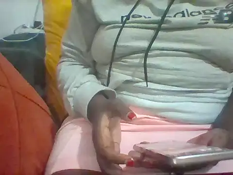 tyimi online show from November 2025 08:43:01 PM