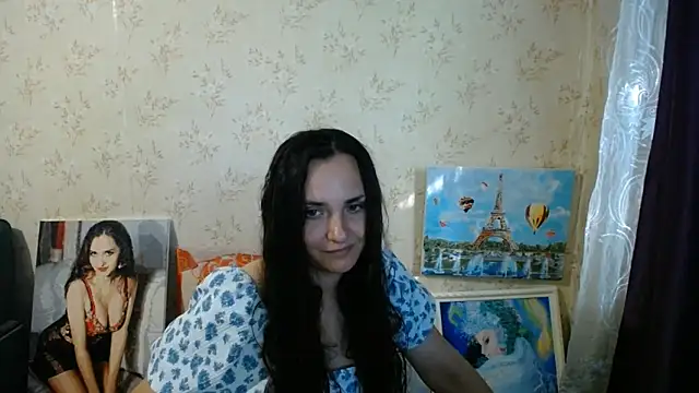 Snapshot of VoulezVous_Angel chatting on May 2026 04:43:01 AM VoulezVous Angel online show from May 2026 04:43:01 AM