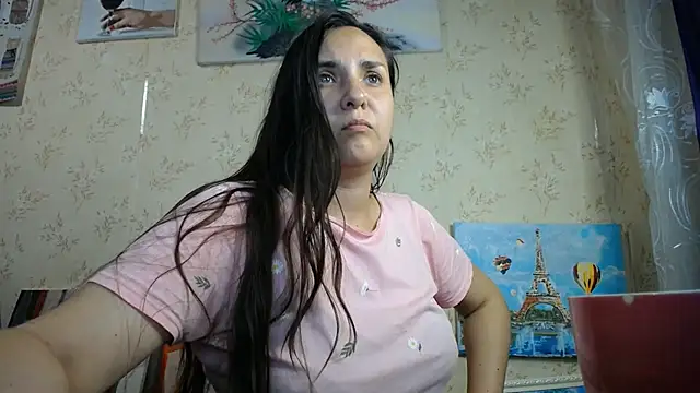 Snapshot of VoulezVous_Angel chatting on June 2026 04:18:01 PM VoulezVous Angel online show from June 2026 04:18:01 PM