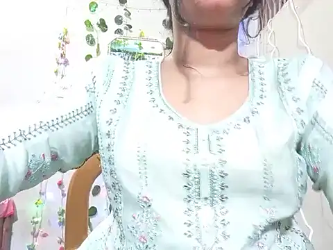 Nancy queen001 online show from November 2025 09:17:01 PM