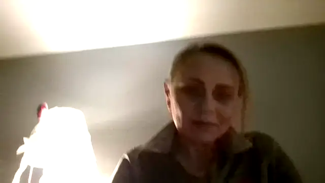 ToriLove777 online show from October 2025 05:47:03 PM