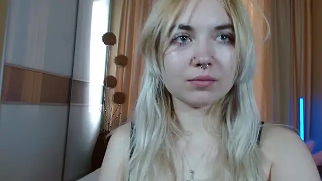 RiskIrina online show from November 2025 10:38:02 AM