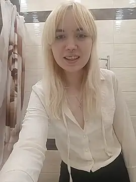 RiskIrina online show from November 2025 01:04:01 PM