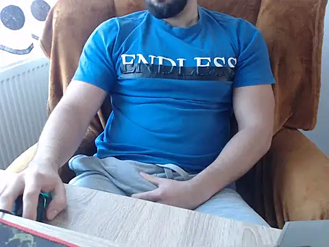 Snapshot of strongcoffee10 chatting on November 2025 08:47:01 AM strongcoffee10 online show from November 2025 08:47:01 AM