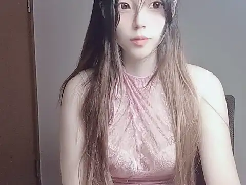 JuliaNoir online show from November 2025 06:04:02 AM