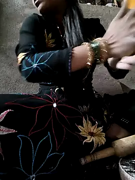 Hot Simran 01 online show from November 2025 03:02:01 PM