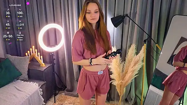 KarlaMagnett online show from November 2025 03:25:02 PM