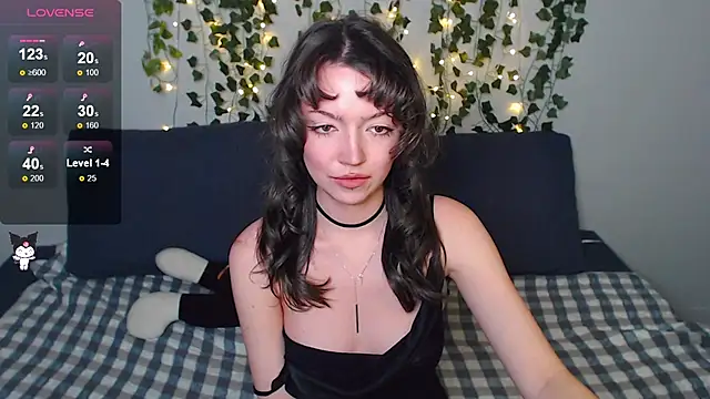 ice marcy online show from December 2025 04:23:02 PM