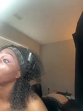 MadameMuse online show from March 2026 03:49:02 PM