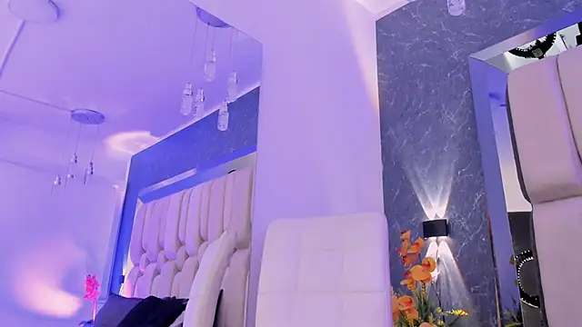 Alysslender online show from February 2026 12:09:01 PM