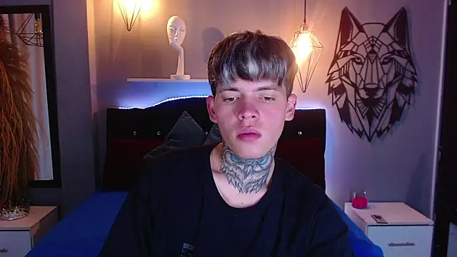 Snapshot of frankboyx chatting on November 2025 07:34:02 PM frankboyx online show from November 2025 07:34:02 PM