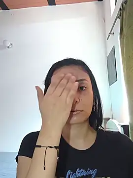 Minie03  online show from May 2026 02:34:01 PM
